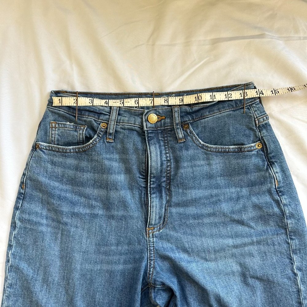 Universal Thread Medium Wash Vintage Straight Leg… - image 4